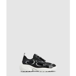 비브 온 더 런 스니커즈 7564