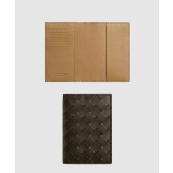 인트레치아토 여권 케이스 749441