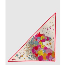 Gentle Floral Cloak 자이언트 트라이앵글