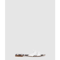 이솔라 플랫 뮬 1ACZT7