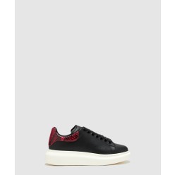 맥퀸 오버사이즈 스니커즈 817533