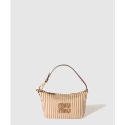 로고 장식 자카드 패브릭 파우치 5NE841