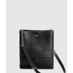 트리아농 버티컬 체인 백 스몰 M0720